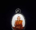 龙婆碧纳佛历2549年发行的陶瓷版locket一期自身